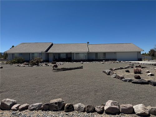 3720 Newberry Ave, Pahrump, NV, 89048-6714 | Card Image