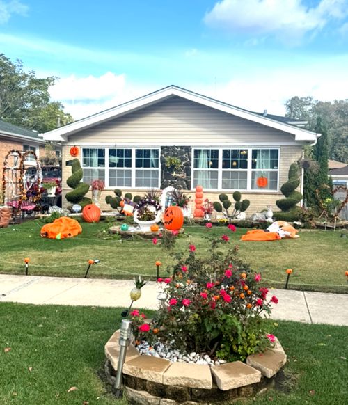 14241 S Marquette Ave, Burnham, IL, 60633-2024 | Card Image