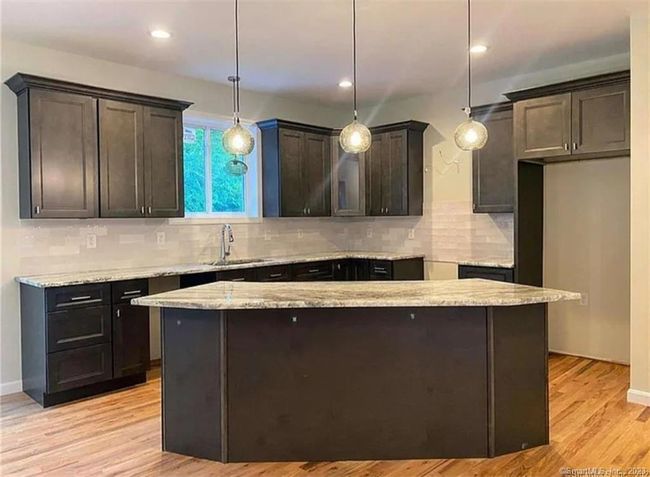 39 Ratlum Mountain Rd, House other with 3 bedrooms, 2 bathrooms and null parking in Barkhamsted CT | Image 7