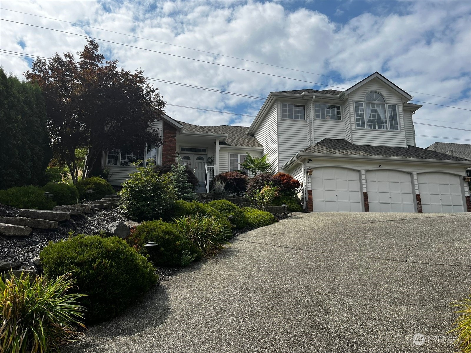 129th Ave, Newcastle, WA 98056