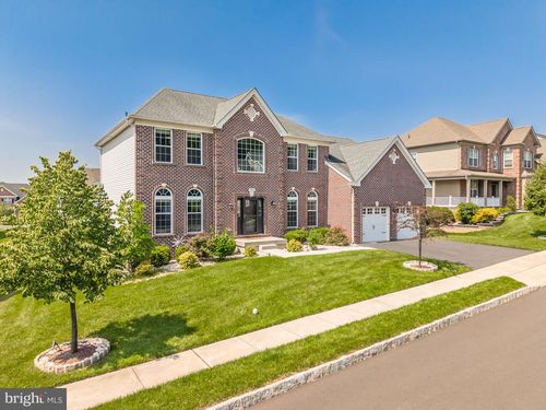 1361 Memorial Dr, Warwick, PA, 18974-6136 | Card Image