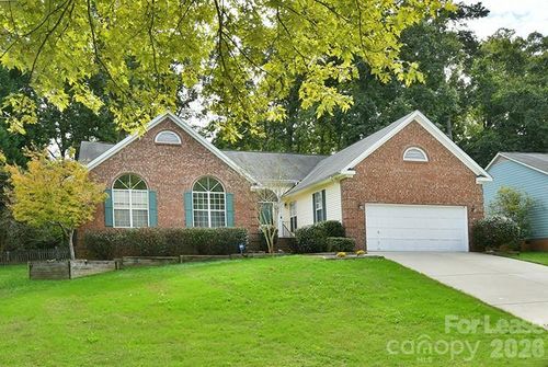 10014 Prosperity Point Ln, Charlotte, NC, 28269-7358 | Card Image