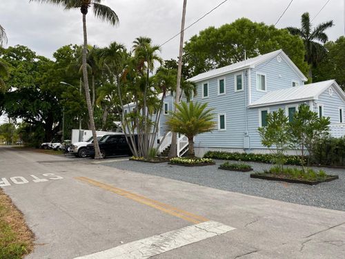 1409 Whalton St, Key West, FL, 33040-4833 | Card Image