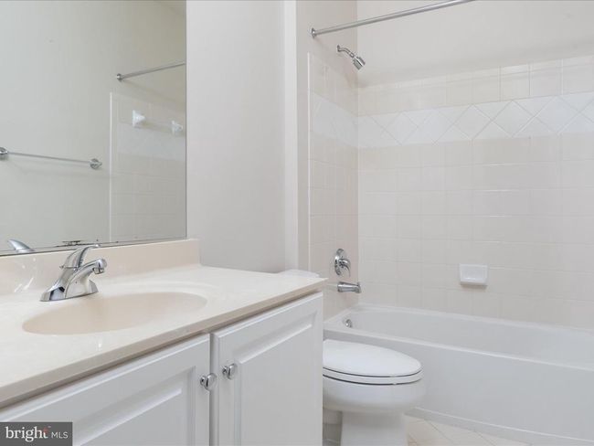12753 Lavender Keep Cir, Townhouse with 4 bedrooms, 5 bathrooms and null parking in FAIRFAX VA | Image 35