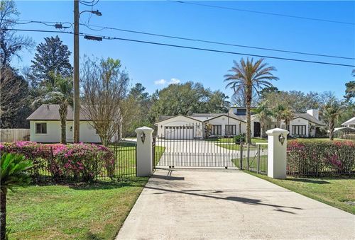 17239 Three Rivers Rd, Covington, LA, 70433-0309 | Card Image