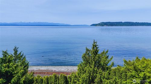 12104 Possession Ln, Edmonds, WA, 98026-3145 | Card Image