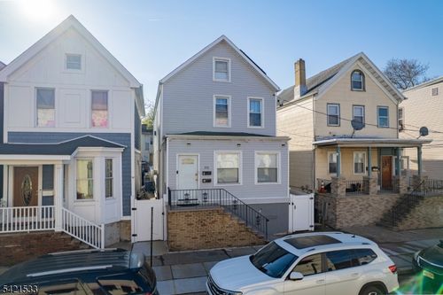 312 S Spring St, Elizabeth, NJ, 07201-3110 | Card Image