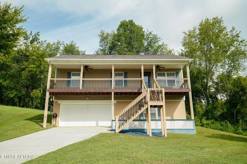 133 Wildwood Hills Dr, Maryville, TN, 37804-3110 | Card Image