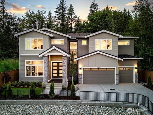 3-24930 Se 17th St, Sammamish, WA, 98075-9455 | Card Image