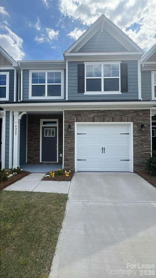 4229 Black Ct, Harrisburg, NC, 28075-7498 | Card Image