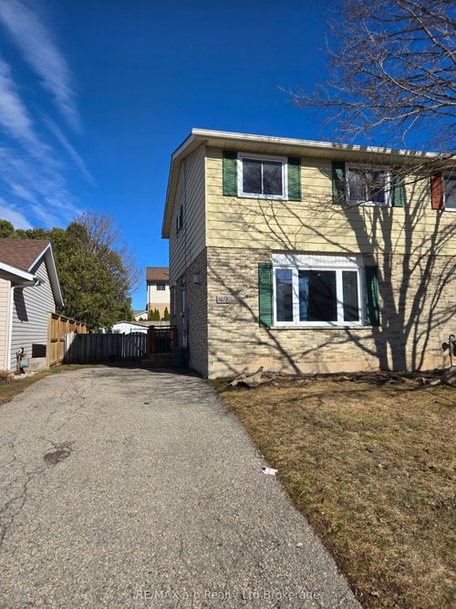 1073 Canfield Crescent, Woodstock, ON, N4S8P3 | Card Image