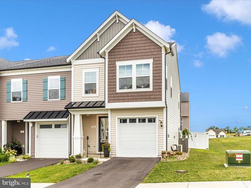 16 Spool Rd, INWOOD, WV, 25428-3160 | Card Image