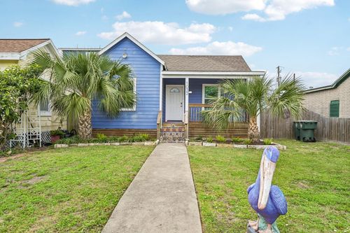 1022 Avenue L, Galveston, TX, 77550-6240 | Card Image