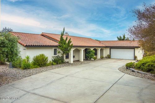 4464 Greenbrier Rd, Lompoc, CA, 93436-1138 | Card Image
