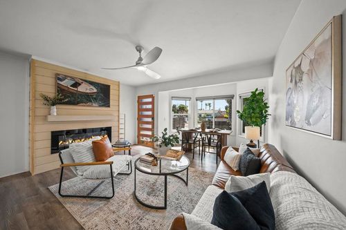 1133 11th St, Imperial Beach, CA, 91932-2901 | Card Image