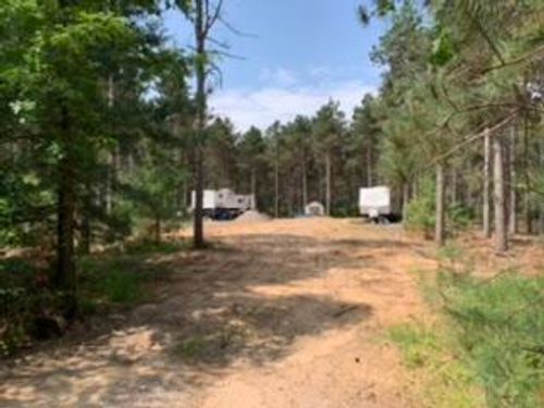 779 8th Ave, Hancock, WI, 54943-9508 | Card Image