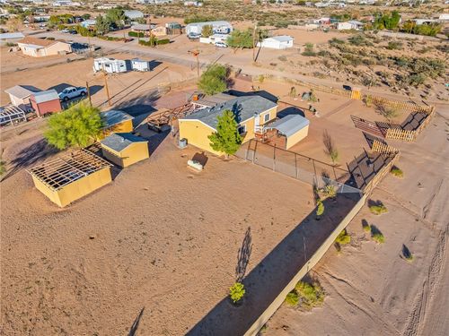 459 S Hano Rd, Golden Valley, AZ, 86413-7758 | Card Image