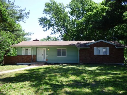 6101 Lane Ave, Raytown, MO, 64133-3752 | Card Image