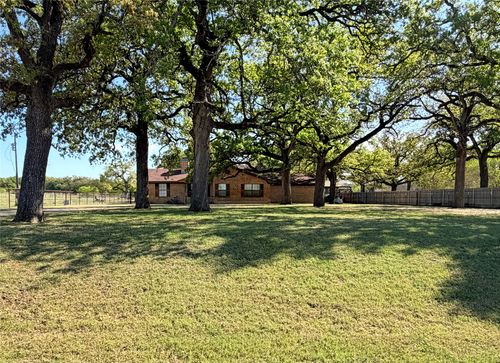 1076 Fm 2095, Cameron, TX, 76520-5401 | Card Image