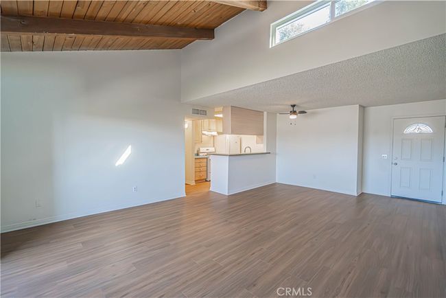 UNIT-237 - 10331 Lindley Ave, Condo with 2 bedrooms, 2 bathrooms and 2 parking in Porter Ranch CA | Image 14