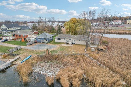 520 Park Island Rd, CENTER CITY, MN, 55012-3508 | Card Image