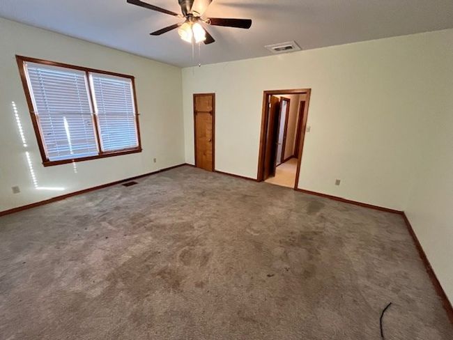 2711 Avenue V, House other with 3 bedrooms, 2 bathrooms and 3 parking in Snyder TX | Image 20