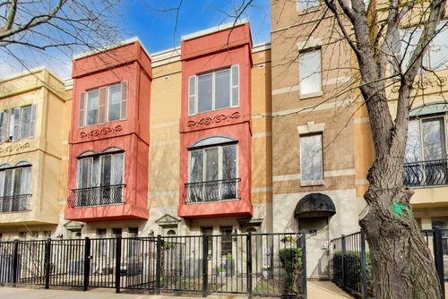 511 N Peoria St, Chicago, IL, 60642-6739 | Card Image