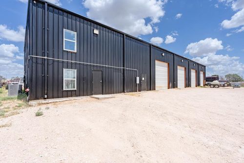 2312 W County Road 142, Midland, TX, 79706-6825 | Card Image