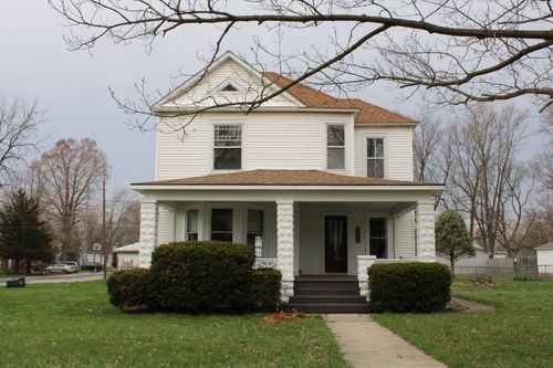 212 Anne St, Illiopolis, IL, 62539-3797 | Card Image