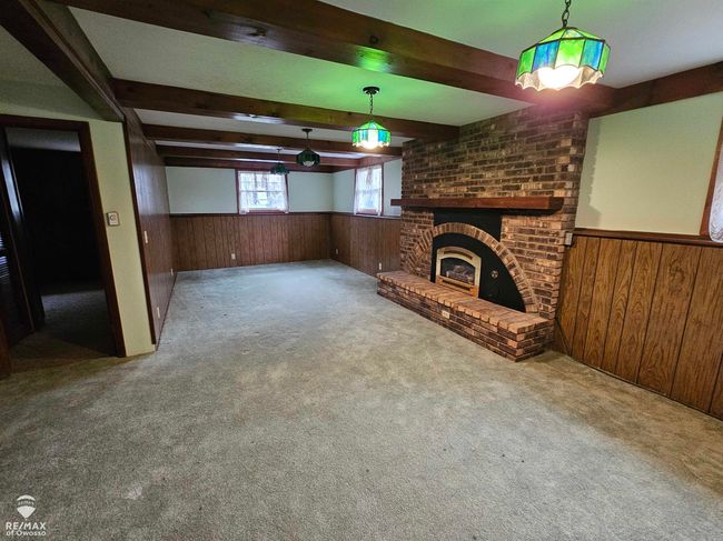 View towards the Fireplace | Image 16