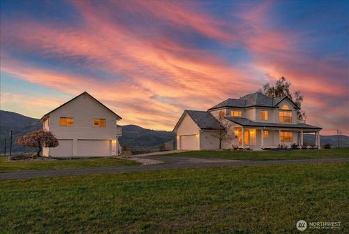 1190 Summit Blvd, Manson, WA, 98831-9208 | Card Image