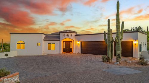 702 W Cresta Loma Drive, Tucson, AZ, 85704 | Card Image