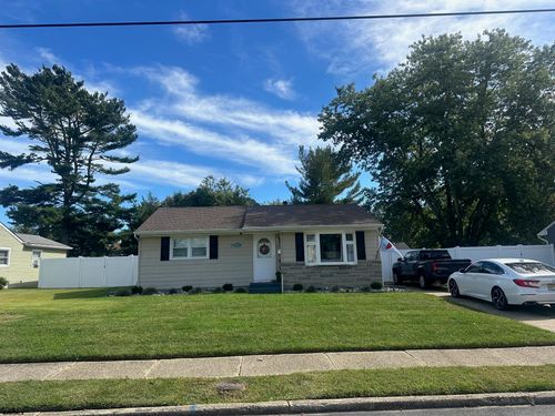 15 Princeton Rd, Somers Point, NJ, 08244-1418 | Card Image