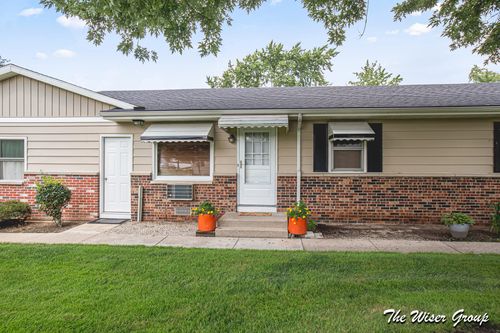 bldg-8-692 Andover St, Grand Rapids, MI, 49548-7673 | Card Image