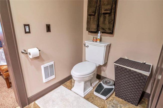 888 N 1928 Th Rd, House other with 3 bedrooms, 3 bathrooms and null parking in Lecompton KS | Image 25