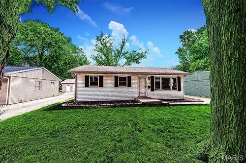 19 Weinel Ct, Caseyville, IL, 62232-1435 | Card Image