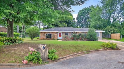 113 Duck Cv, Elmore, AL, 36025-1007 | Card Image