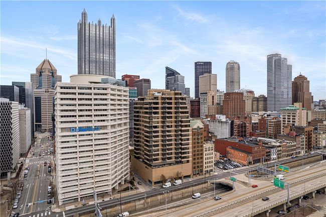 PH1901 - 151 Fort Pitt Blvd, Condo with 4 bedrooms, 3 bathrooms and 4 parking in Downtown Pgh PA | Image 2