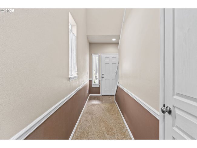 1972 Adelman Loop, House other with 3 bedrooms, 3 bathrooms and 2 parking in Eugene OR | Image 5