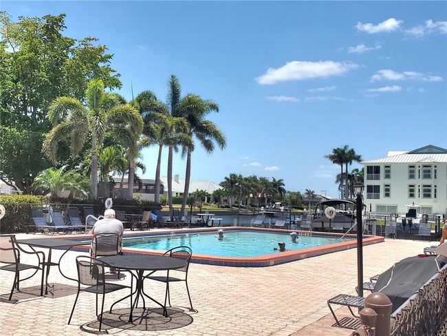 UNIT-207B - 311 Garvin St, Condo with 2 bedrooms, 2 bathrooms and null parking in PUNTA GORDA FL | Image 4