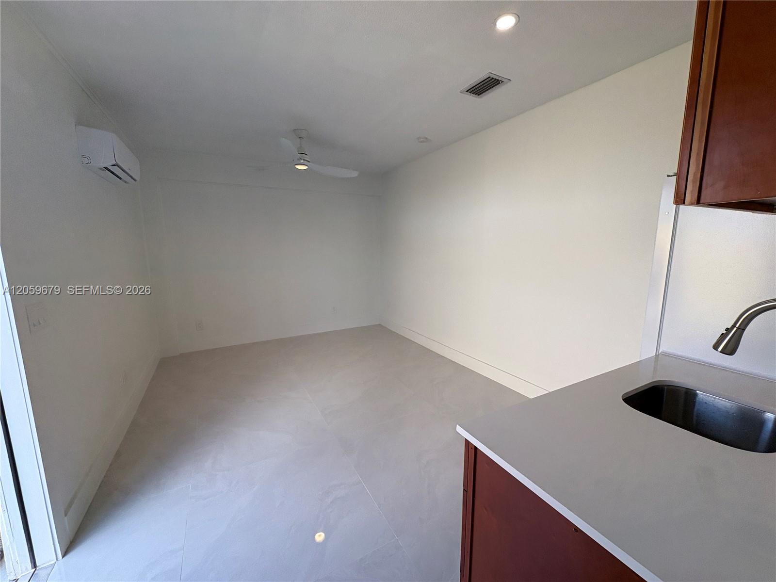 Residential Lease in Homestead 3