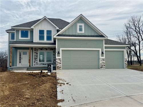 1929 Longview Ct, Kansas City, MO, 64134 | Card Image