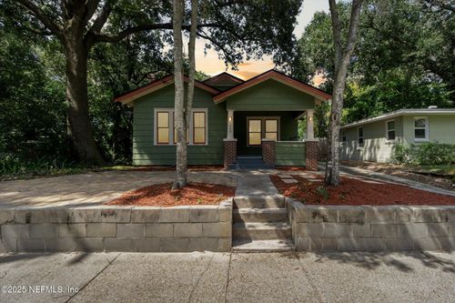 3849 Valencia Rd, Jacksonville, FL, 32205-9221 | Card Image