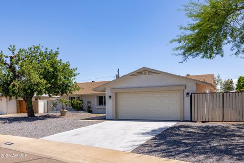 4116 W Marshall Ave, Phoenix, AZ, 85019-2024 | Card Image