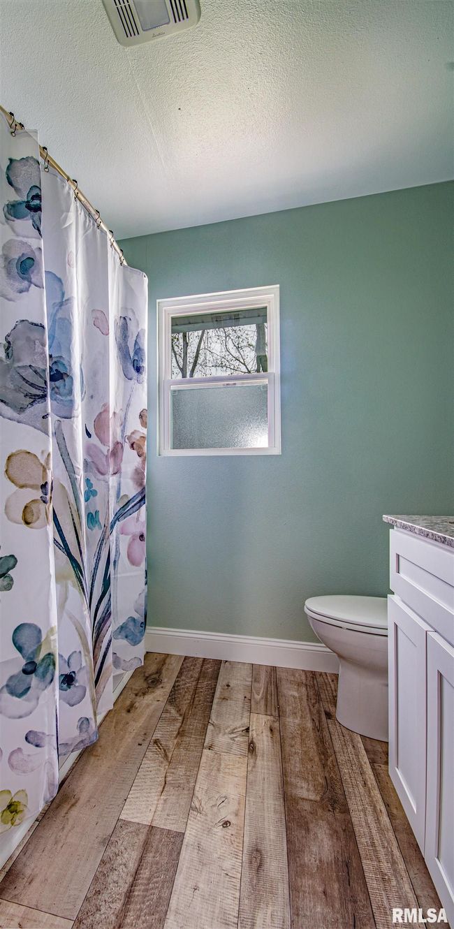 1108 N Main St, House other with 3 bedrooms, 2 bathrooms and null parking in Dix IL | Image 15
