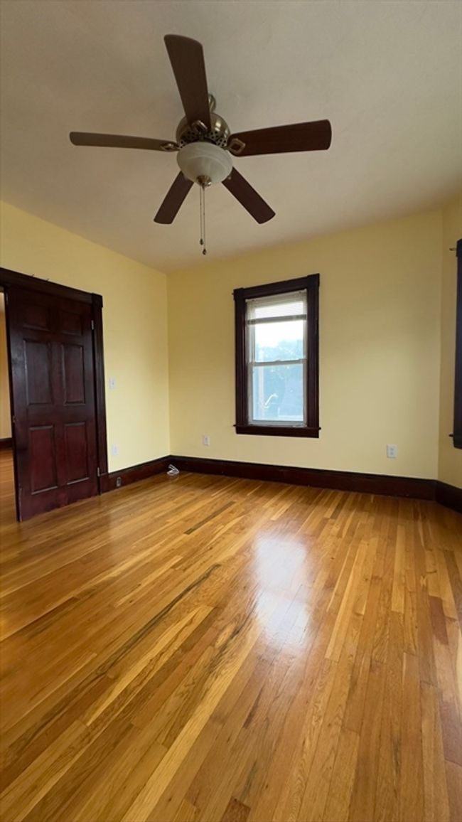 APT-3 - 239 Forest Ave, Condo with 3 bedrooms, 1 bathrooms and 2 parking in Brockton MA | Image 17
