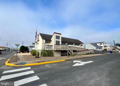 401 N Central Ave, Surf City, NJ, 08008 | Card Image
