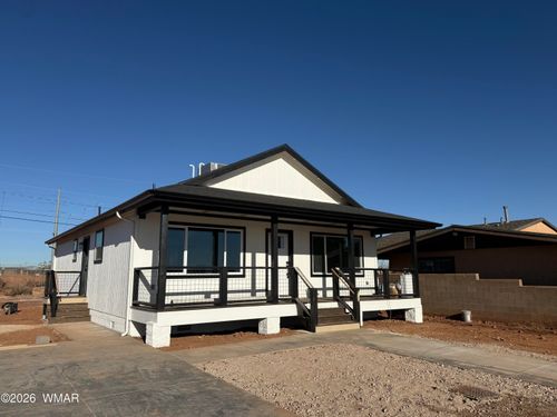 407 N Cottonwood Ave, Winslow, AZ, 86047-4017 | Card Image