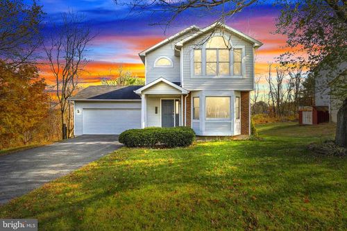 115 Suffolk Rd, HARRISBURG, PA, 17112-2994 | Card Image