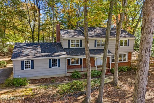 4 Brookside Dr, Colts Neck, NJ, 07722-1407 | Card Image